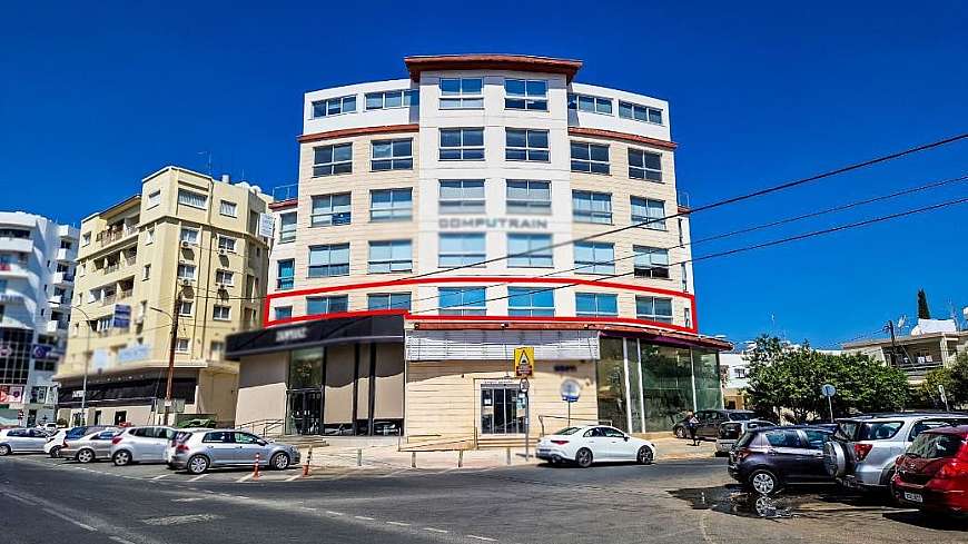 Office on the first floor in Strovolos, Nicosia