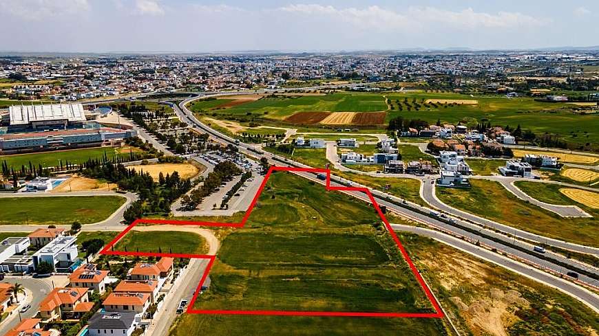 Shared field in Strovolos , Nicosia