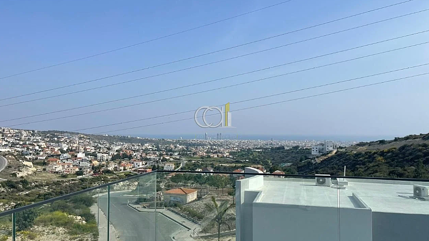 4 bedroom house For Sale In Agia Fyla, Limassol