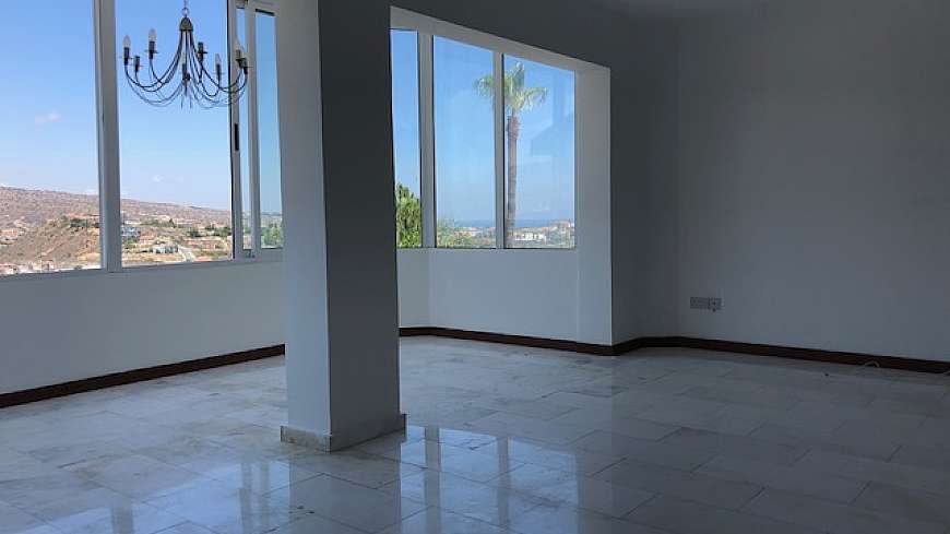 4 bedroom Villa For Sale in Limassol