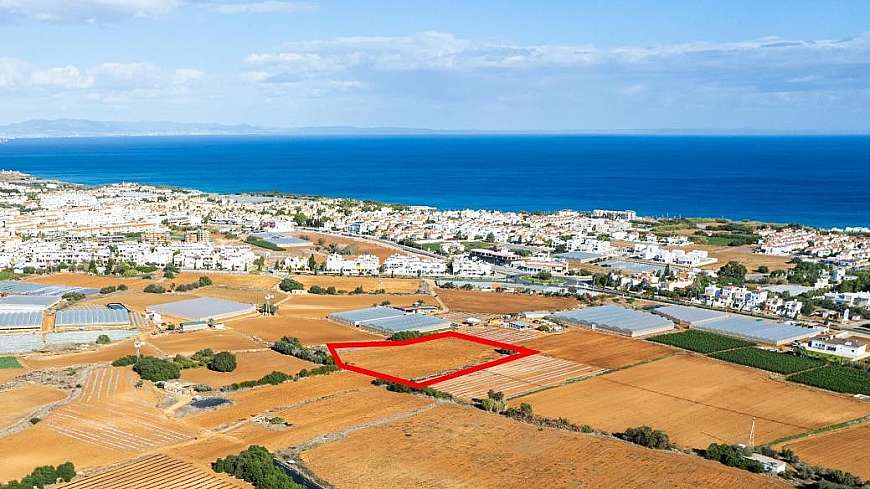 Shared residential field in Paralimni, Famagusta