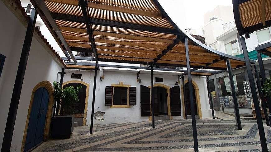 Two-storey commercial building in Tripiotis, Nicosia