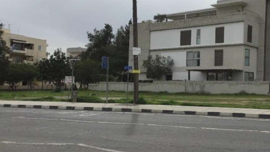 Commercial plot for sale/Strovolos