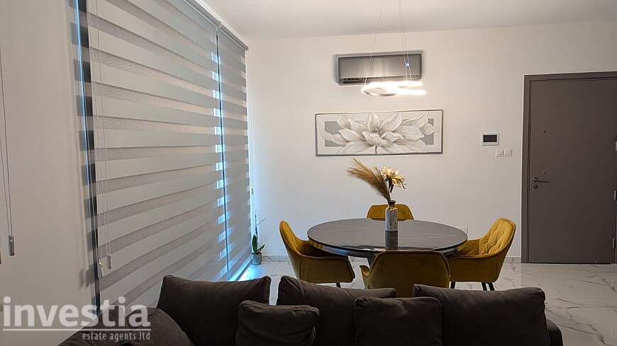 2 bdrm brand new penthouse/Dhrosia