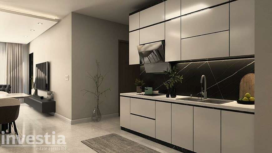 2 bdrm top floor apartment for sale/Kiti
