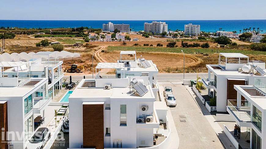 4 - 5 Bdrm houses/Protaras