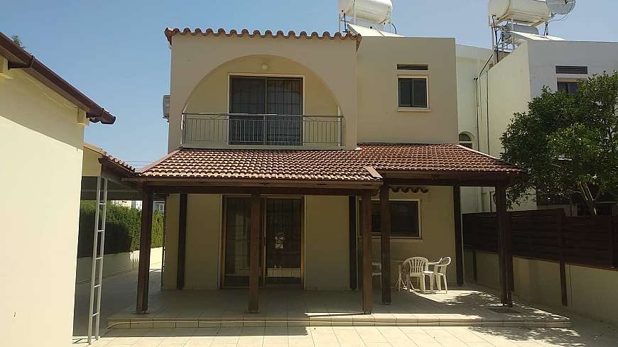 3 bdrm house/Dhekelia rd