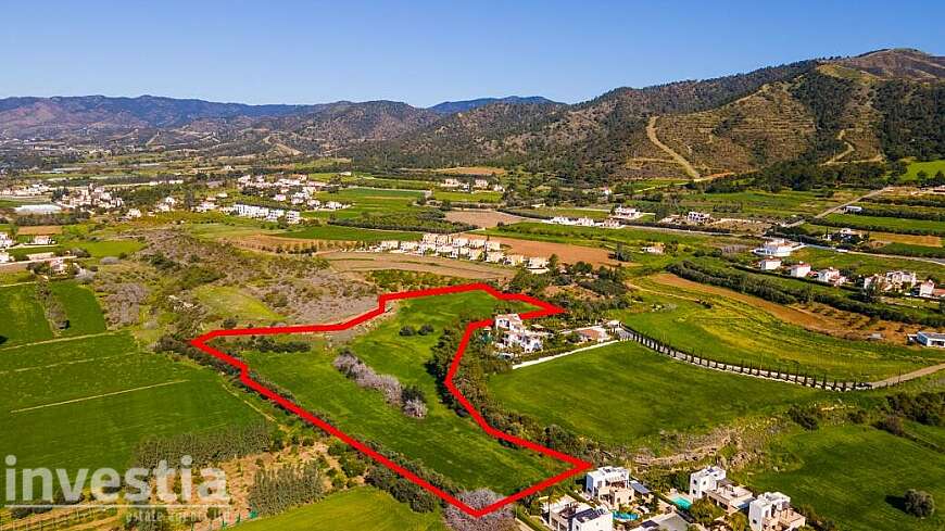 Shared tourist field in Argaka, Paphos
