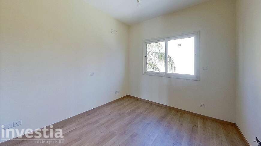 2 bdrm flat for sale/Limassol