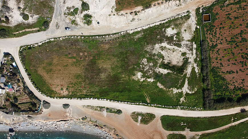 Beachfront land for sale/Ormidhia