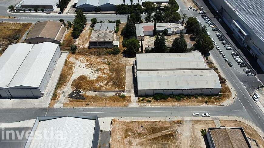 Industrial building for sale/Aradhippou