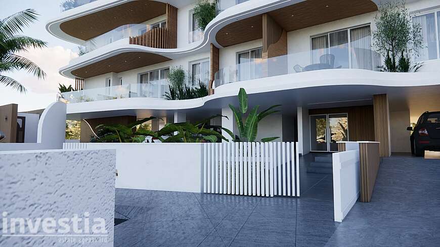 3 bdrm flat for sale/Aradhippou