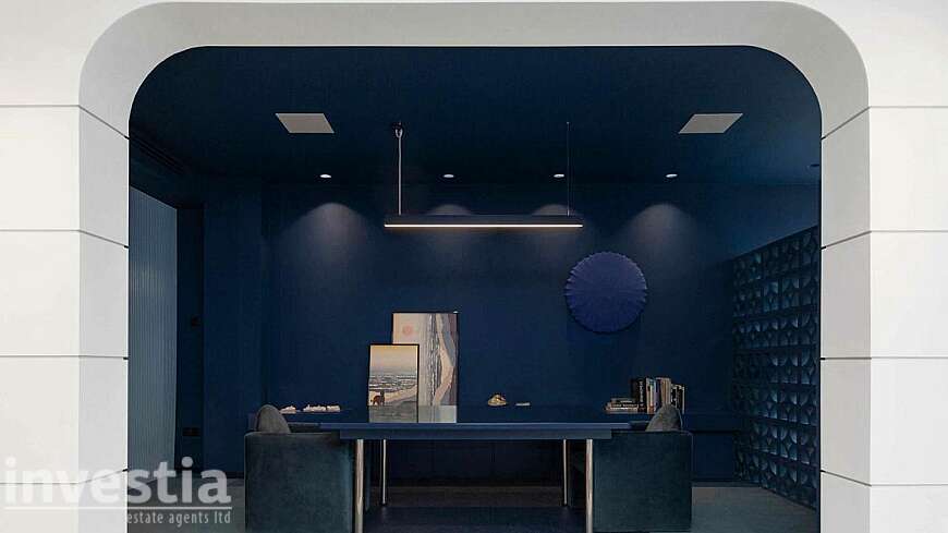 Office for rent/center