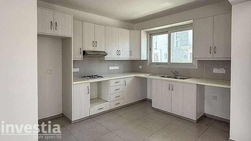 3 bdrm Houses for sale-off Dhekelia road,Pyla,Larnaca.