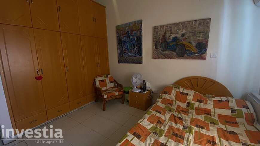 4 bdrm house for rent/Oroclini