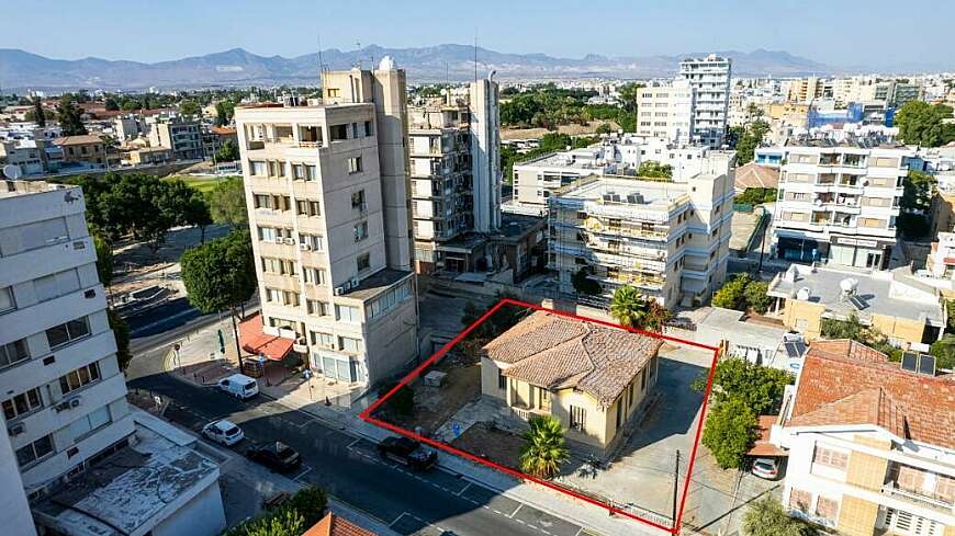 Commercial plot in Agios Antonios, Nicosia