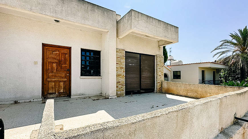3 bedroom house for Sale in Kamares