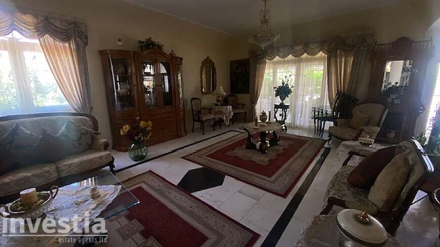 4 bdrm house for rent/Oroclini
