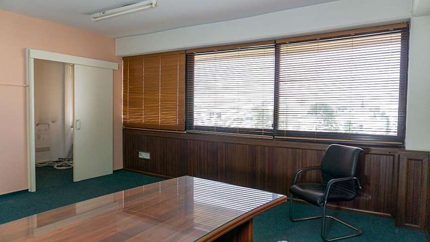 Office in Agioi Omologites, Nicosia