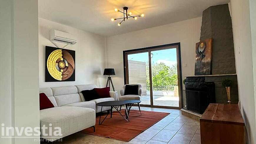 4 Bedroom House For Sale in Egkomi, Nicosia
