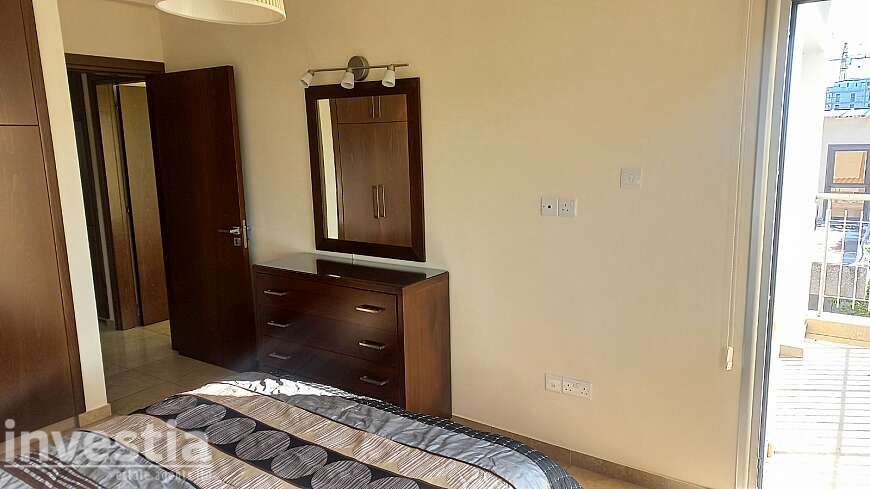3 bdrm upstairs house/By Pass