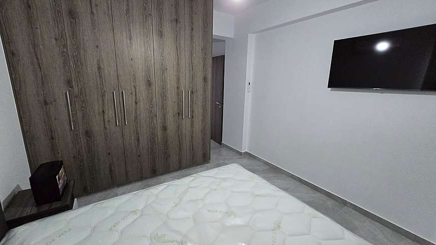 2 bdrm flat for rent/Livadhia