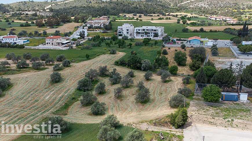 Land for sale/Alethrico