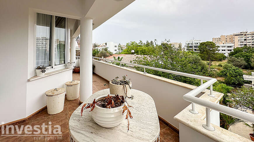 2 Bedroom Apartment for Rent In Larnaca Centre