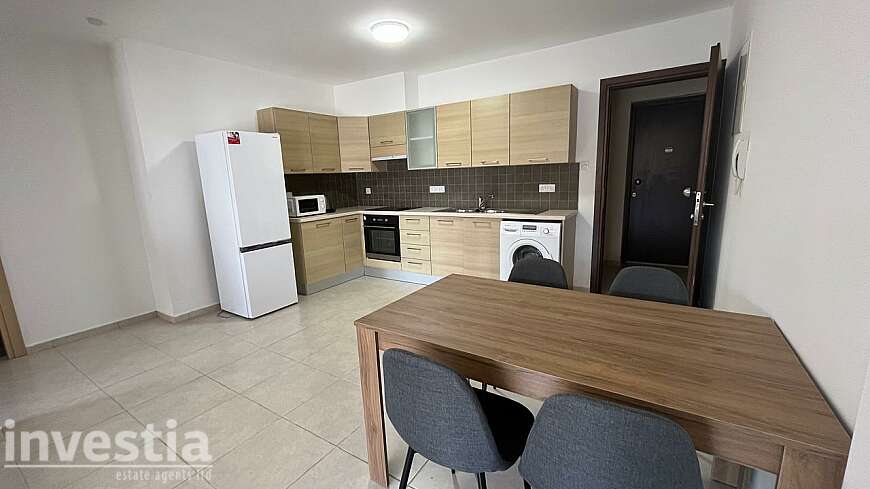 2 bdrm penthouse apts/Kiti