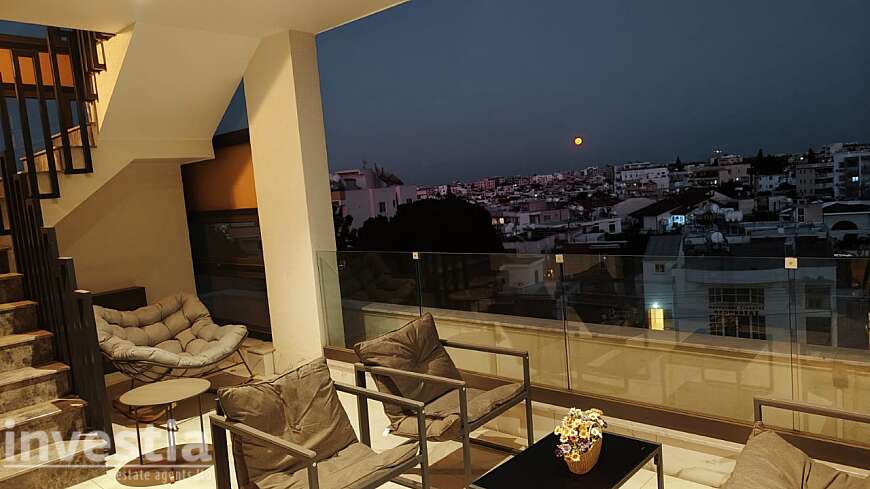 2 bdrm brand new penthouse/Dhrosia
