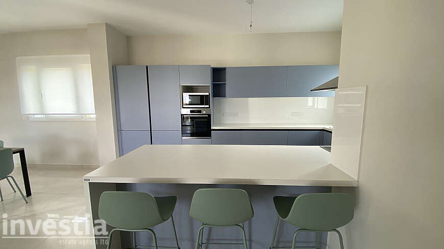 Modern 3-Bedroom Apartment with Pool & Gym Access In Limassol Touristic Area
