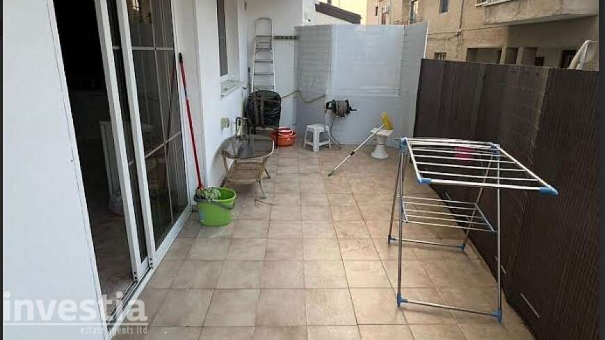 3 bdrm apt/center