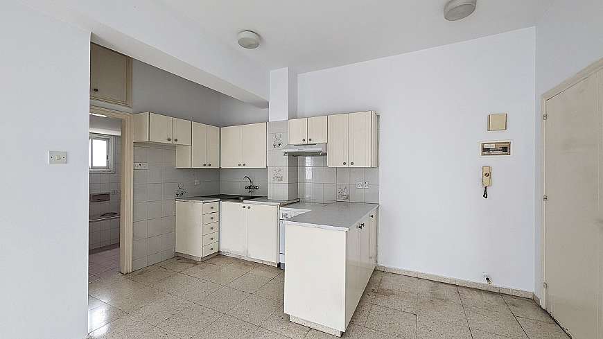 1 bdrm flat for sale/Nicosia