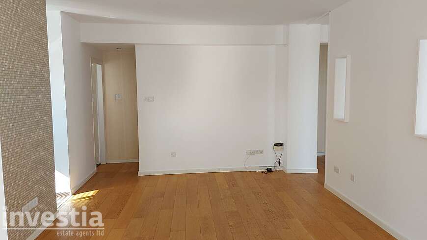 3 bdrm apt/Phaneromeni