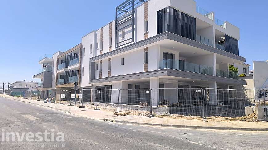 2 bdrm apt for sale/Livadhia