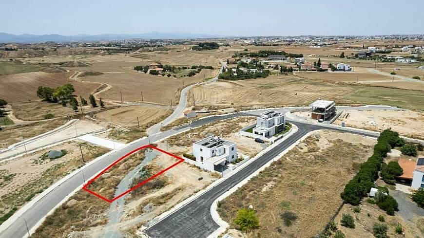 Residential plot under division in Latsia, Nicosia