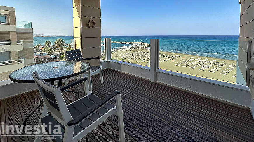 3 Bedroom Apartment For Rent in Mackenzie, Larnaca