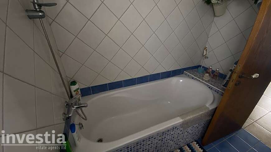 3 bdrm house for rent/Livadhia