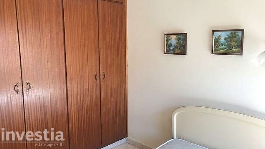 1 bdrm apartment/Land Registry area