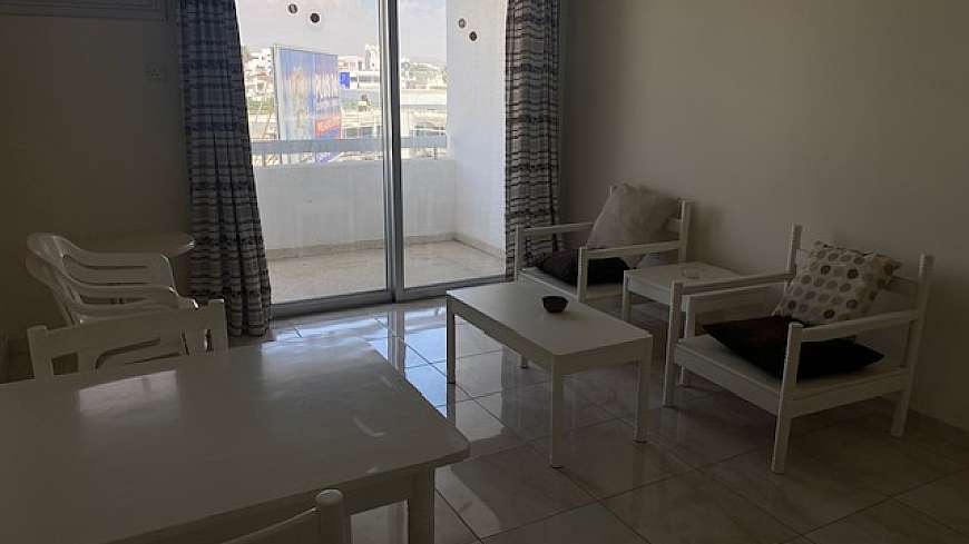 Studios/1/2 bdrms flats for rent/Larnaca Centre