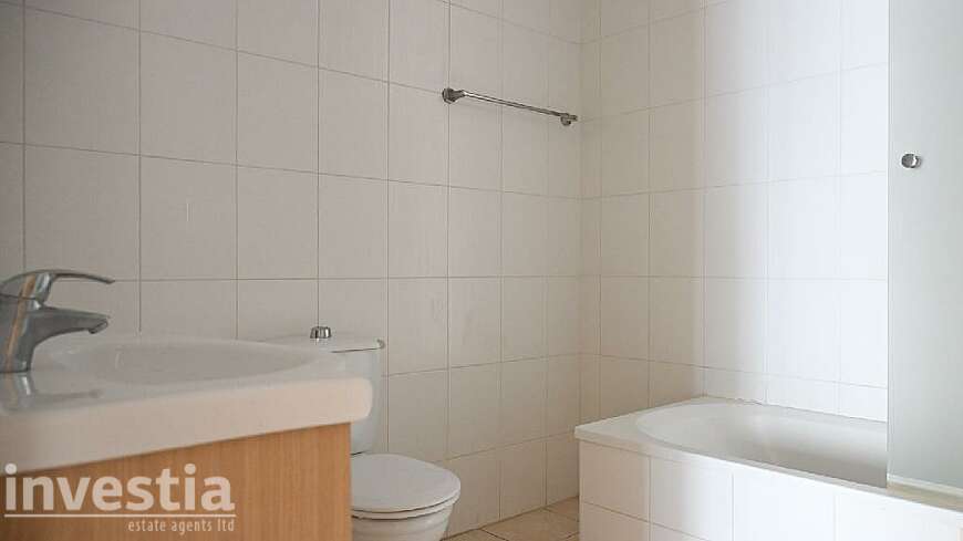 2 bdrm flat for sale/Paralimni