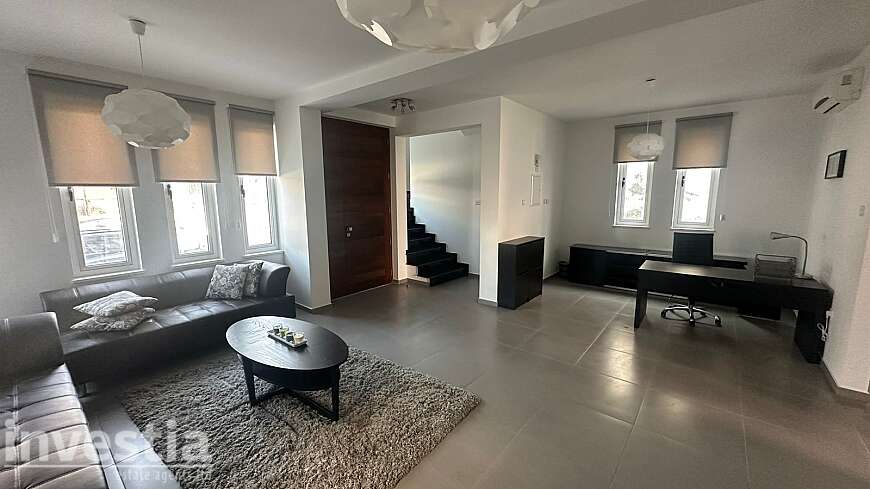 3 bdrm villa for rent/Livadhia
