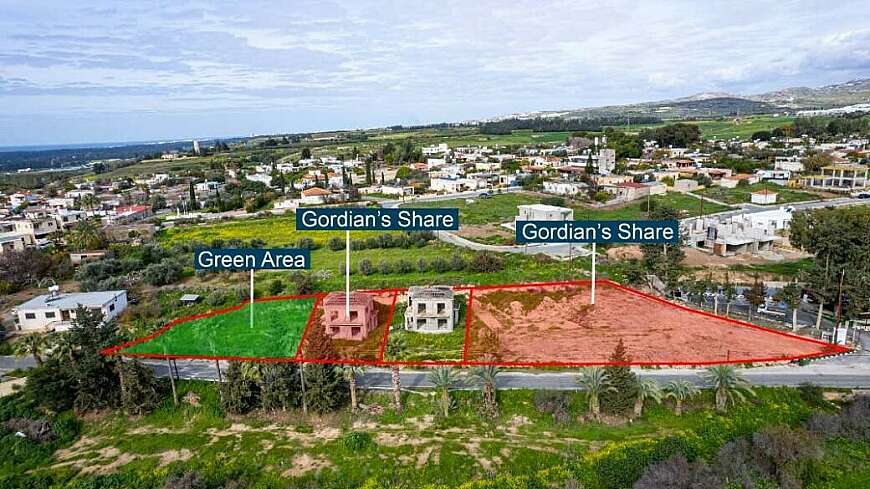 Shared residential field in Timi, Paphos