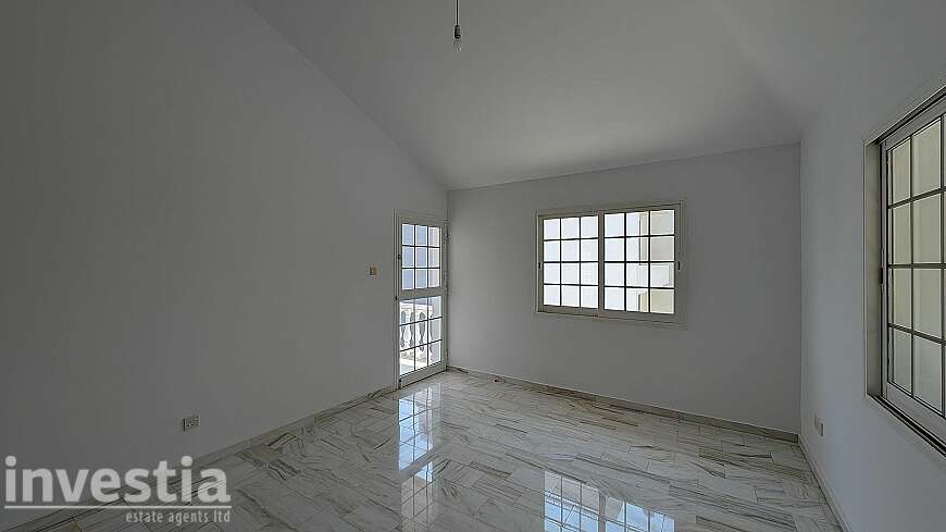 4 bdrm villa for sale/Limassol