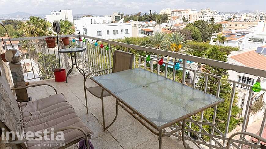 3 bdrm apt/Phaneromeni