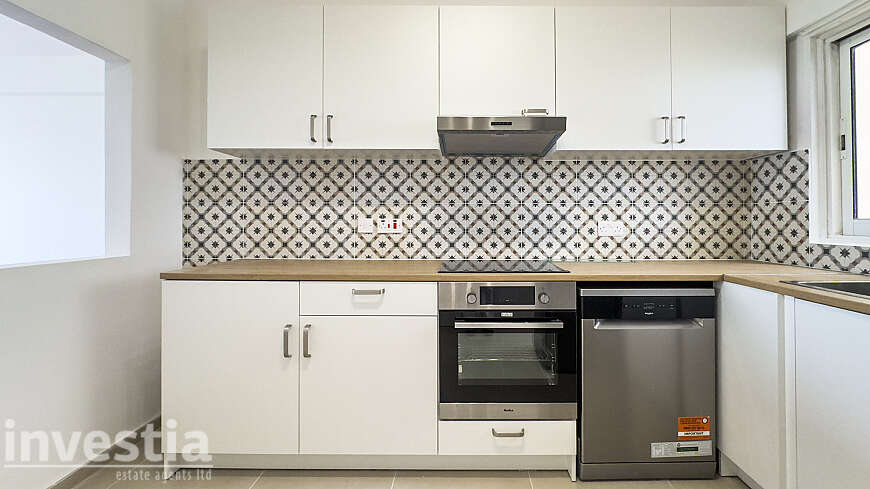 2 Bedroom Apartment in the City Centre, Larnaca