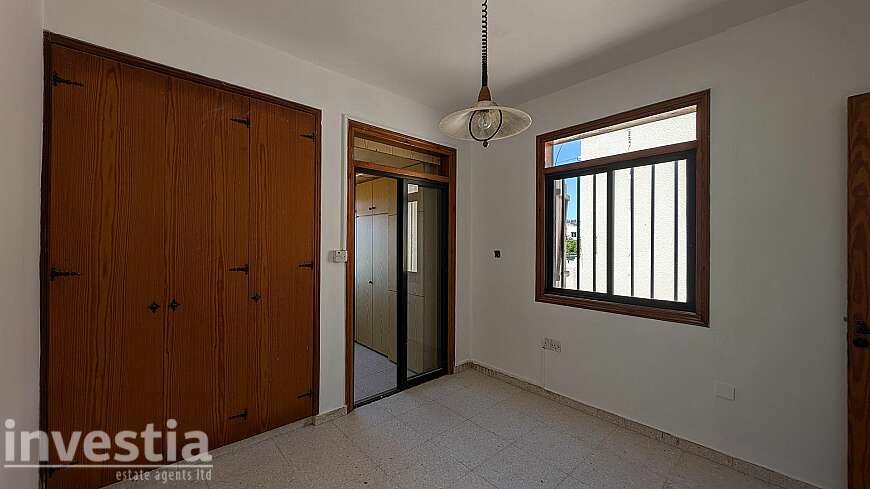2 bdrm maisonette for sale/Oroclini