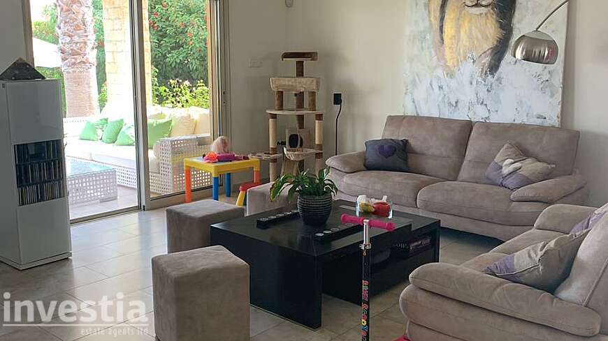 4 bdrm house/ Limassol