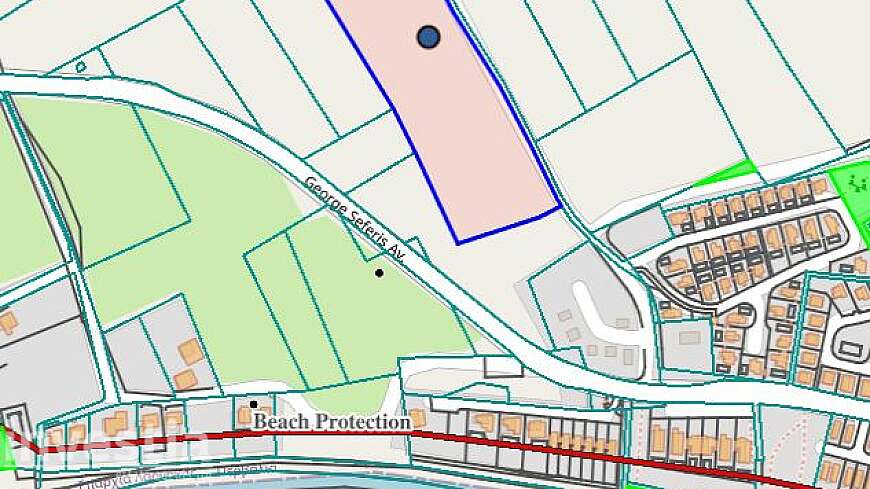 Land near the beach,Pervolia,Larnaca.