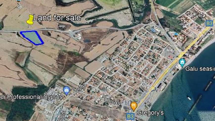 Land in Livadhia Larnaca for sale.